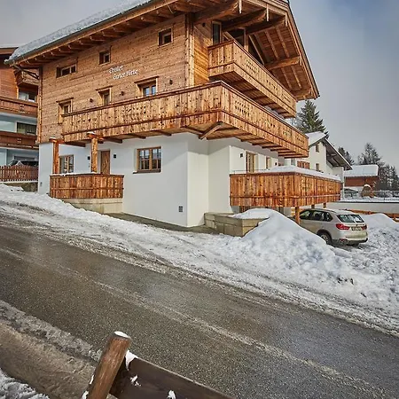 Guter Hirte Saalbach